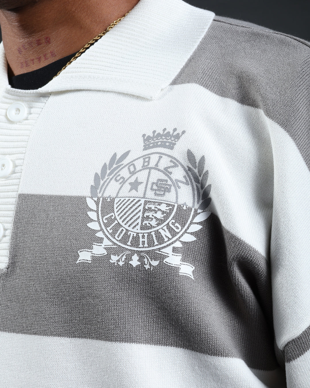 Prestige Polo in Grey/White