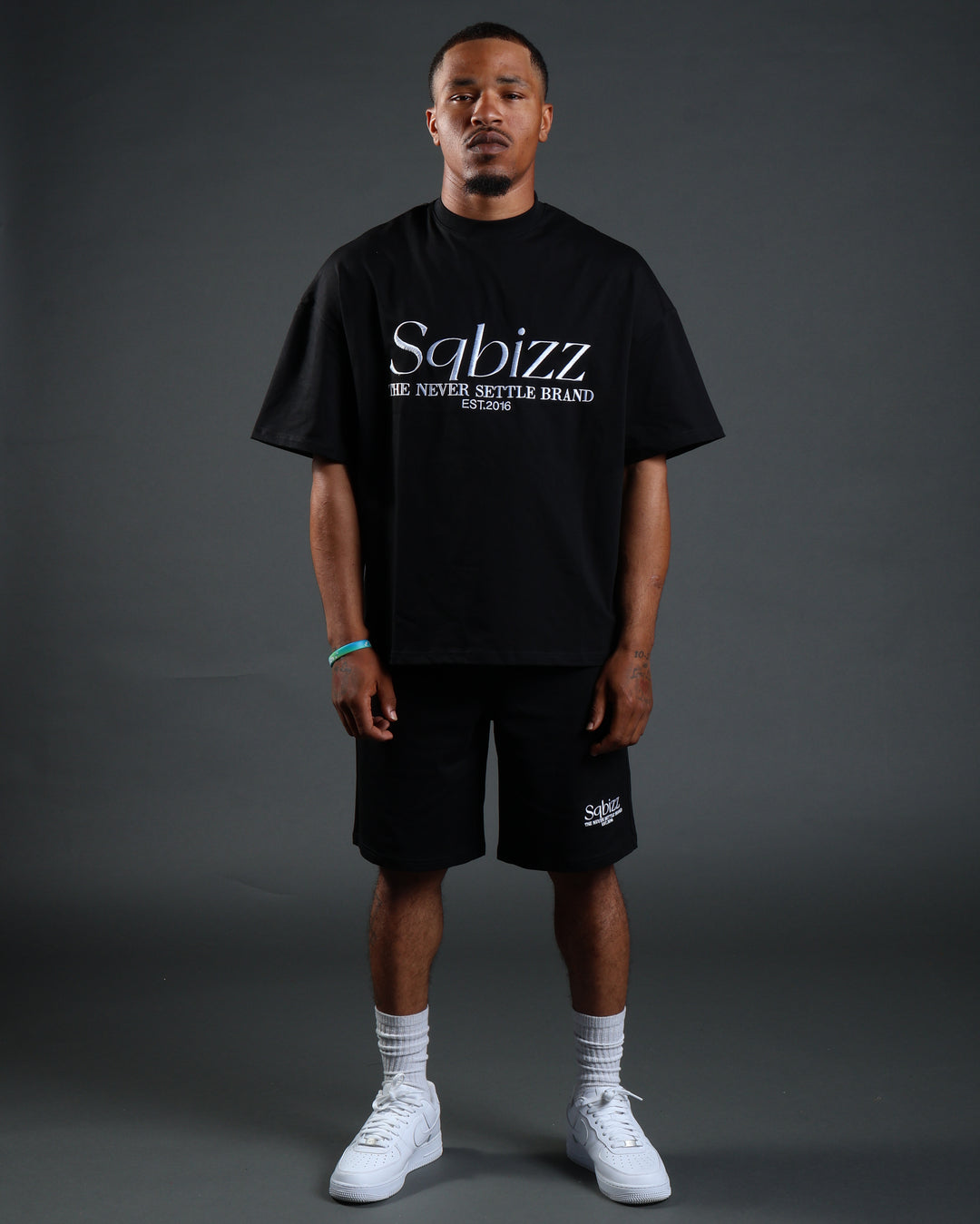 Prestige Shorts in Black/White