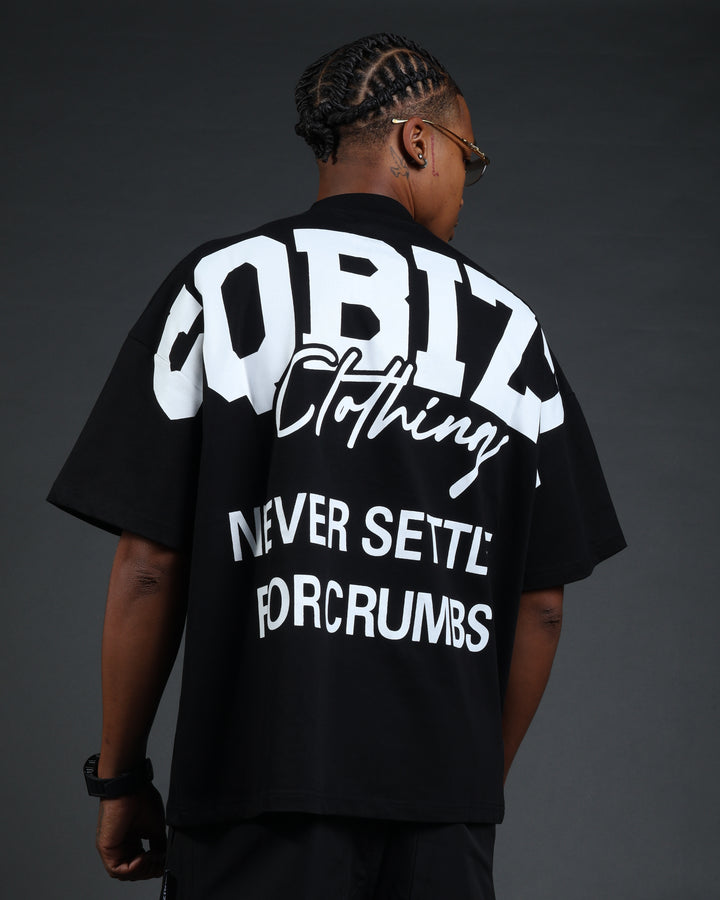 Motto Tee In Black/White
